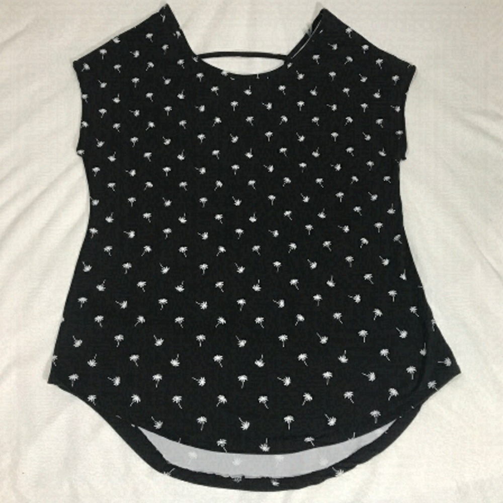 ARDENE Black with Palm Tree Soft T Shirt Size Large